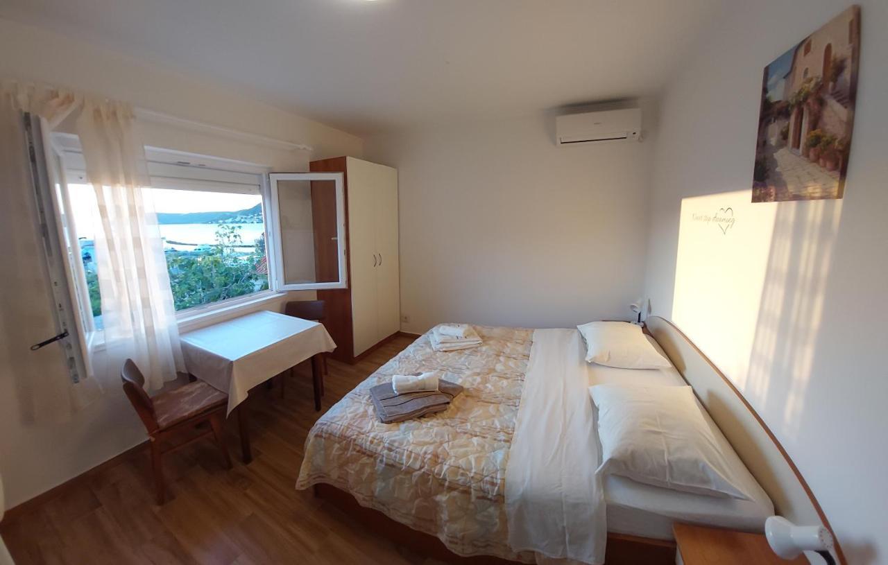 Gvacic House Διαμέρισμα Supetarska Draga Εξωτερικό φωτογραφία
