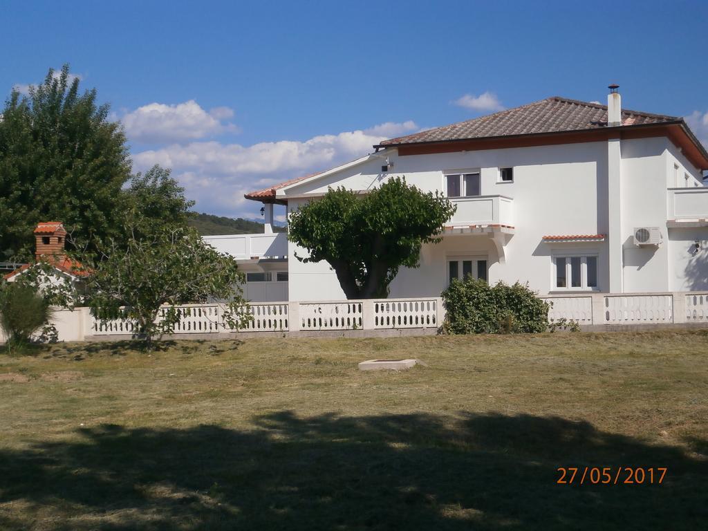 Gvacic House Διαμέρισμα Supetarska Draga Εξωτερικό φωτογραφία